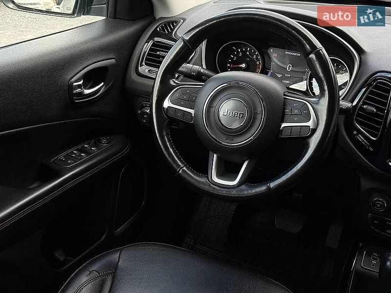 Внедорожник / Кроссовер Jeep Compass 2019 в Ровно