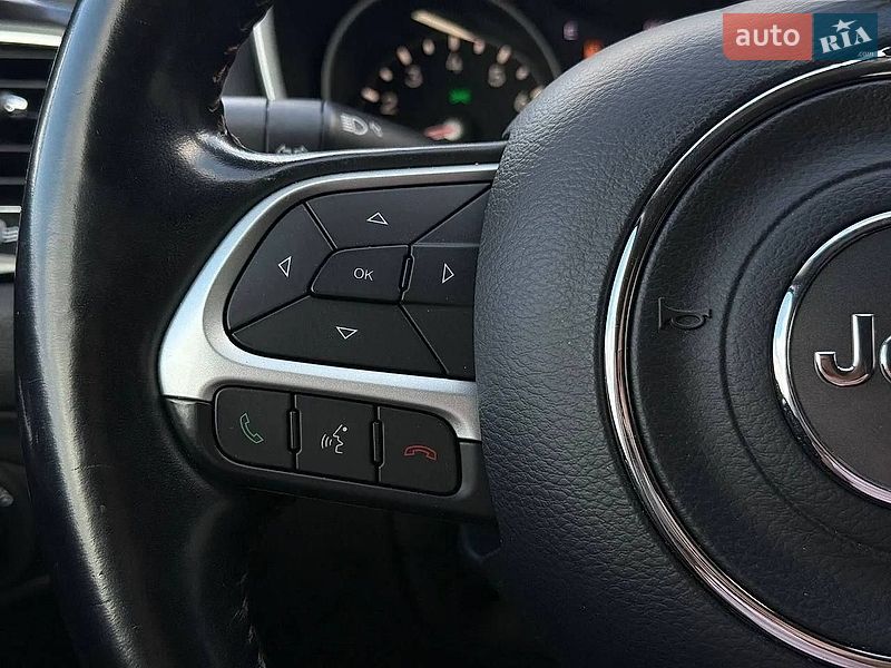 Внедорожник / Кроссовер Jeep Compass 2019 в Ровно