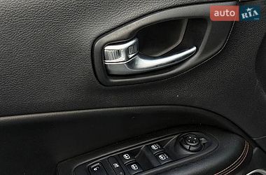 Внедорожник / Кроссовер Jeep Compass 2019 в Ровно