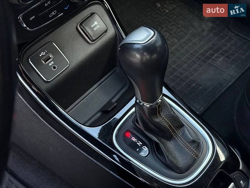 Внедорожник / Кроссовер Jeep Compass 2019 в Ровно