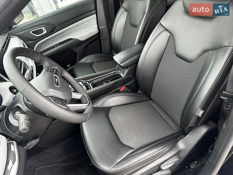 Внедорожник / Кроссовер Jeep Compass 2025 в Киеве