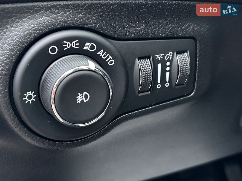 Внедорожник / Кроссовер Jeep Compass 2020 в Кропивницком фото 23 Внедорожник / Кроссовер Jeep Compass 2020 в Кропивницком