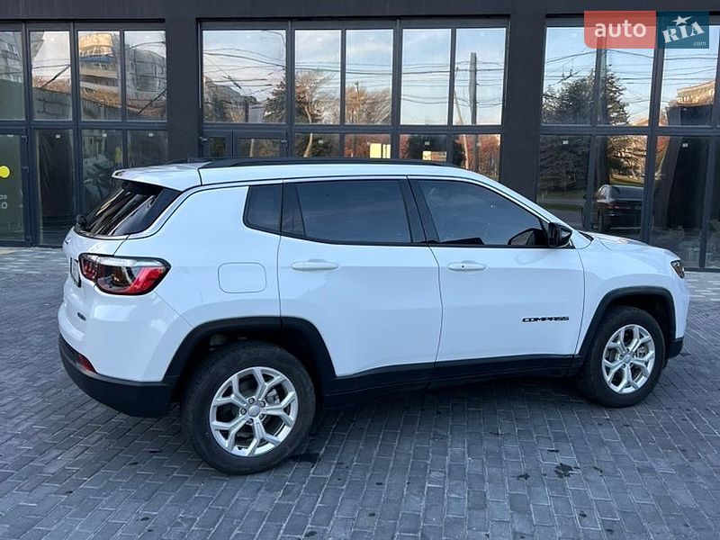 Позашляховик / Кросовер Jeep Compass 2024 в Полтаві