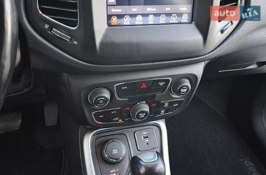 Внедорожник / Кроссовер Jeep Compass 2020 в Луцке