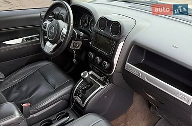 Позашляховик / Кросовер Jeep Compass 2015 в Чернігові