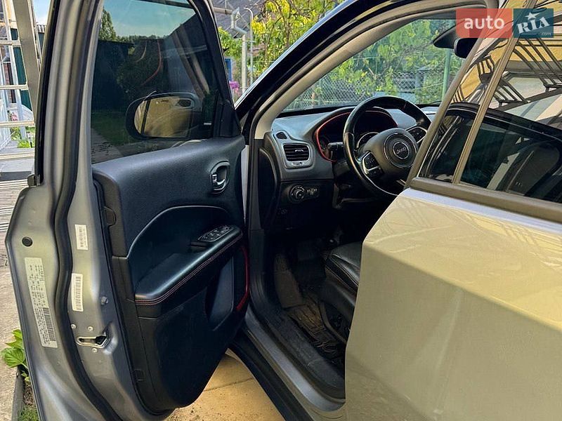 Внедорожник / Кроссовер Jeep Compass 2020 в Полтаве фото 27 Внедорожник / Кроссовер Jeep Compass 2020 в Полтаве