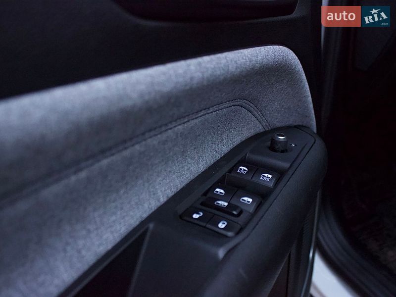 Позашляховик / Кросовер Jeep Compass 2024 в Києві