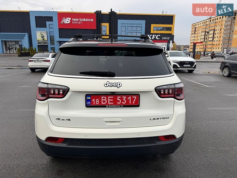 Внедорожник / Кроссовер Jeep Compass 2018 в Киеве