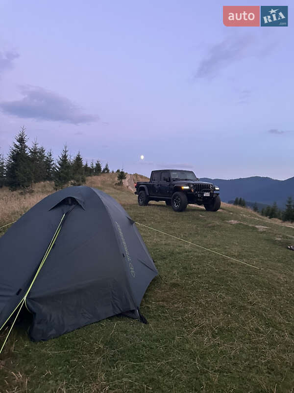 Пікап Jeep Gladiator 2019 в Івано-Франківську