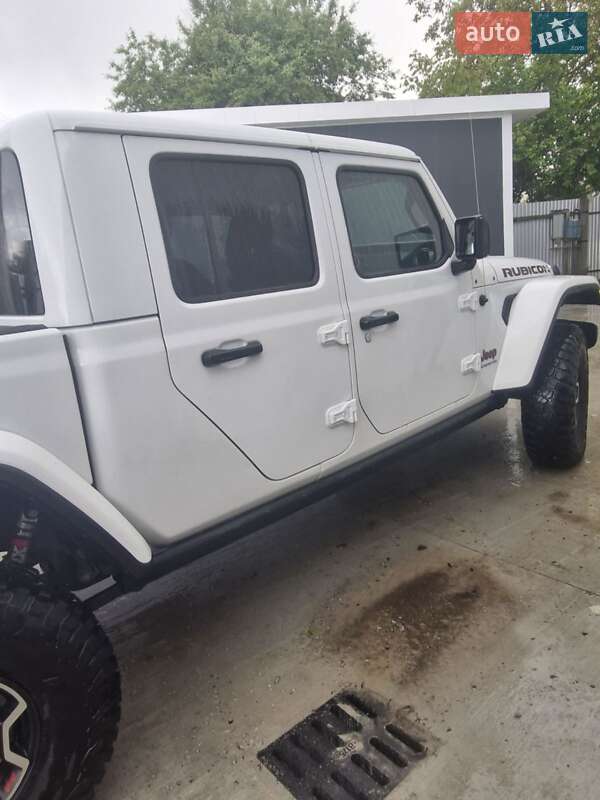 Пикап Jeep Gladiator 2019 в Надворной