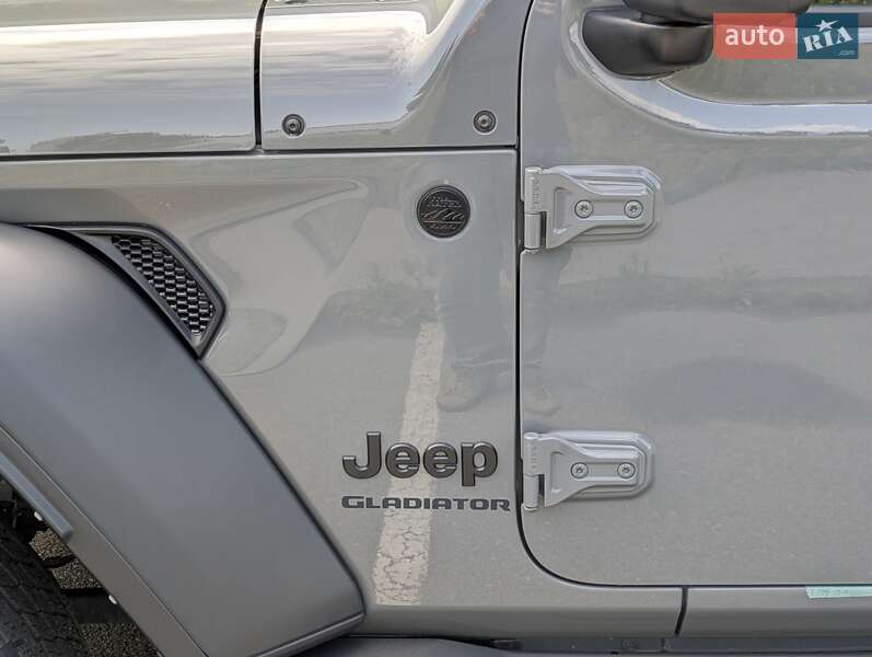 Пикап Jeep Gladiator 2022 в Киеве