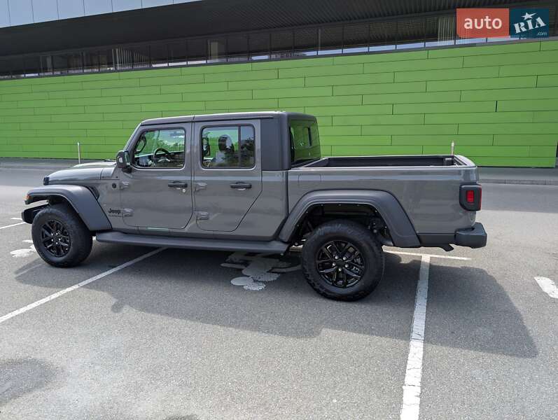 Пикап Jeep Gladiator 2022 в Киеве