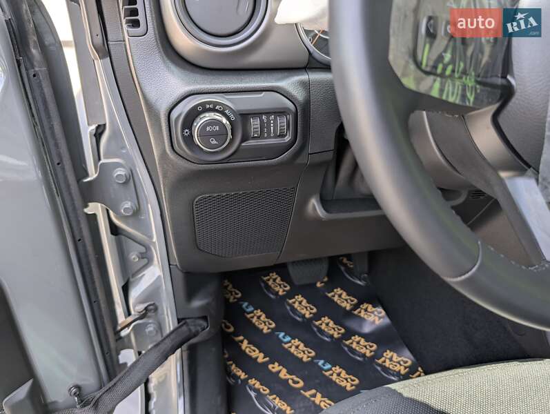 Пикап Jeep Gladiator 2022 в Киеве