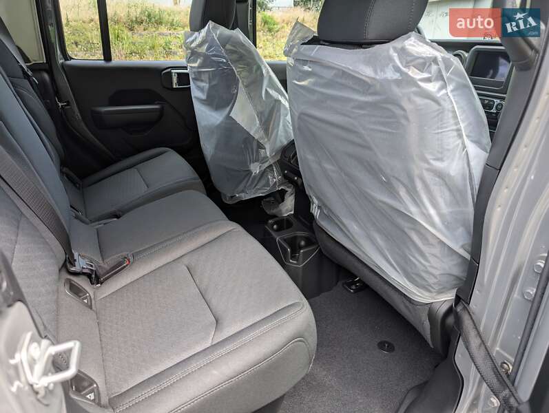 Пикап Jeep Gladiator 2022 в Киеве