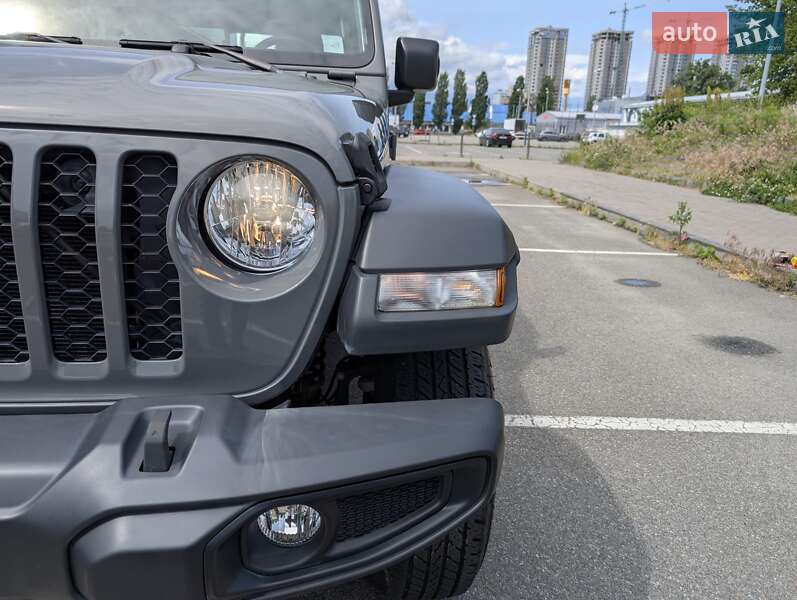 Пикап Jeep Gladiator 2022 в Киеве