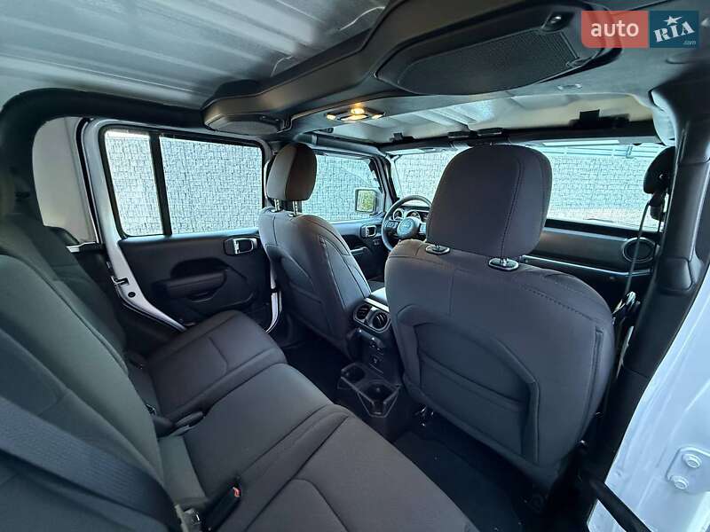 Пикап Jeep Gladiator 2023 в Луцке фото 11 Пикап Jeep Gladiator 2023 в Луцке