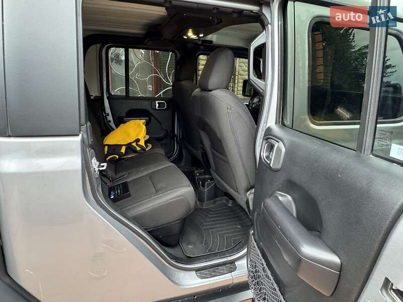 Пікап Jeep Gladiator 2019 в Києві