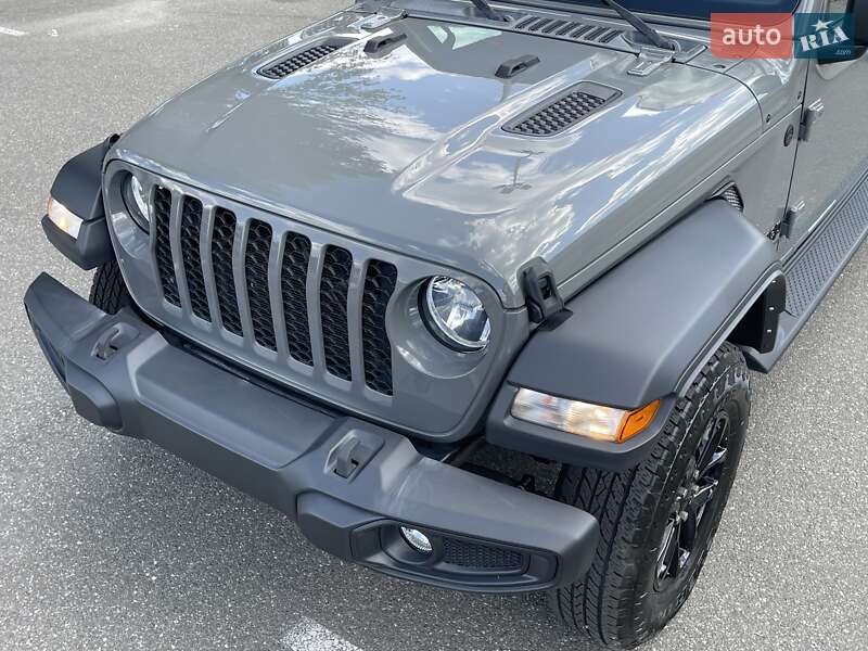 Пикап Jeep Gladiator 2022 в Киеве