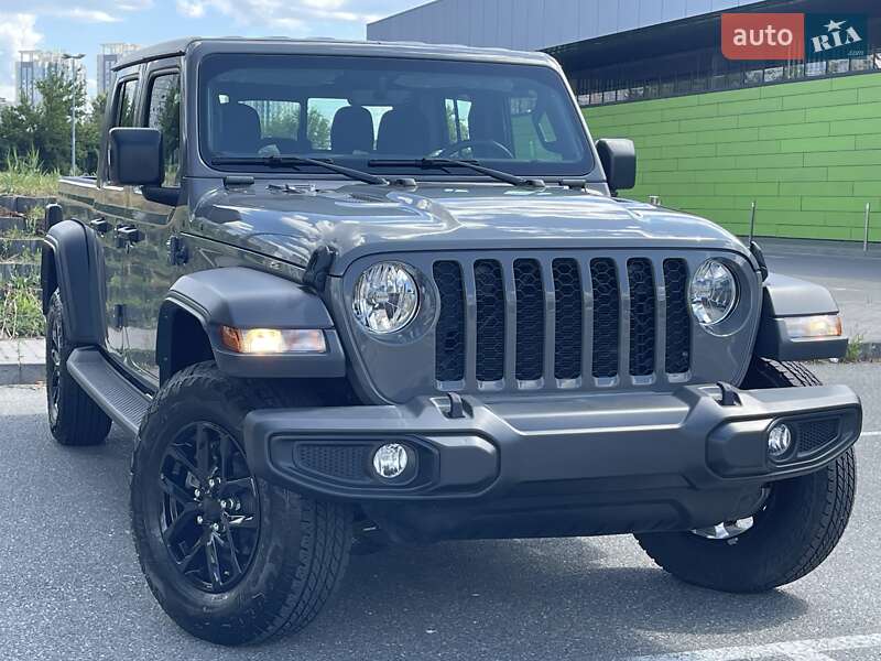 Пикап Jeep Gladiator 2022 в Киеве