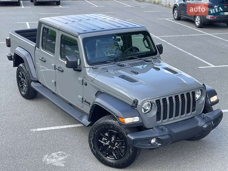 Пикап Jeep Gladiator 2022 в Киеве