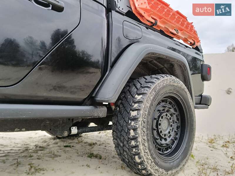 Пикап Jeep Gladiator 2020 в Киеве
