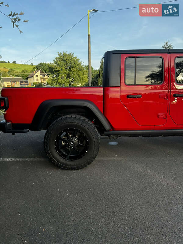 Пікап Jeep Gladiator 2020 в Ужгороді