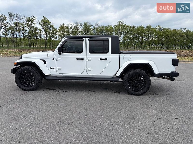Пікап Jeep Gladiator 2023 в Києві фото 3 Пікап Jeep Gladiator 2023 в Києві