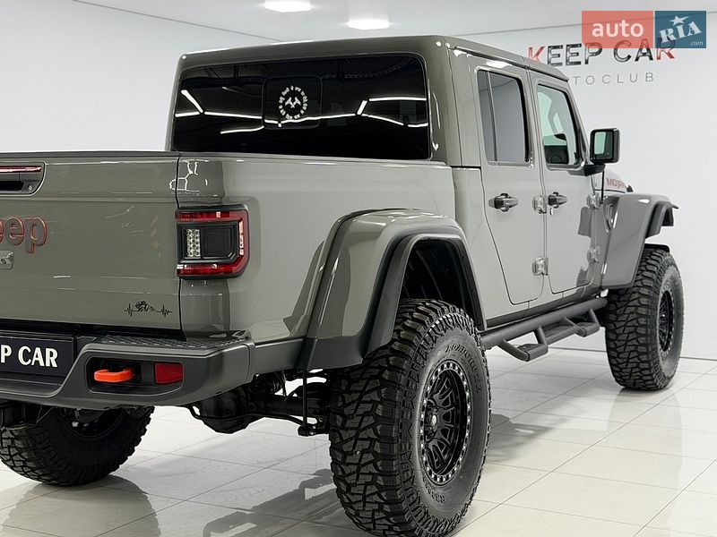 Пикап Jeep Gladiator 2023 в Одессе