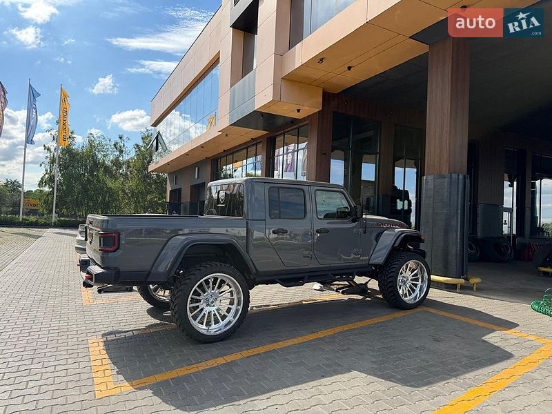 Пикап Jeep Gladiator 2023 в Одессе