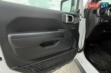 Пікап Jeep Gladiator 2021 в Львові