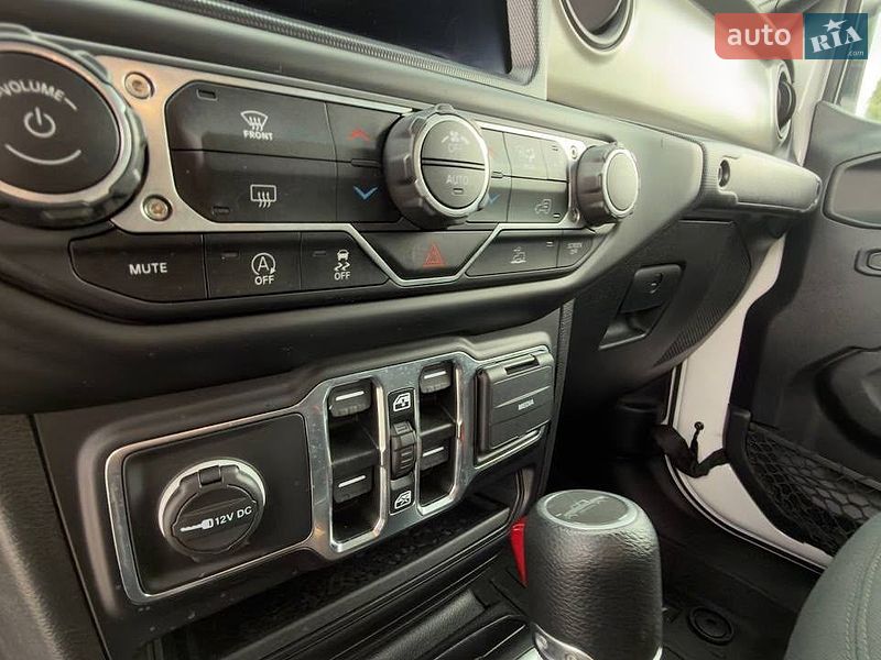 Пікап Jeep Gladiator 2021 в Львові