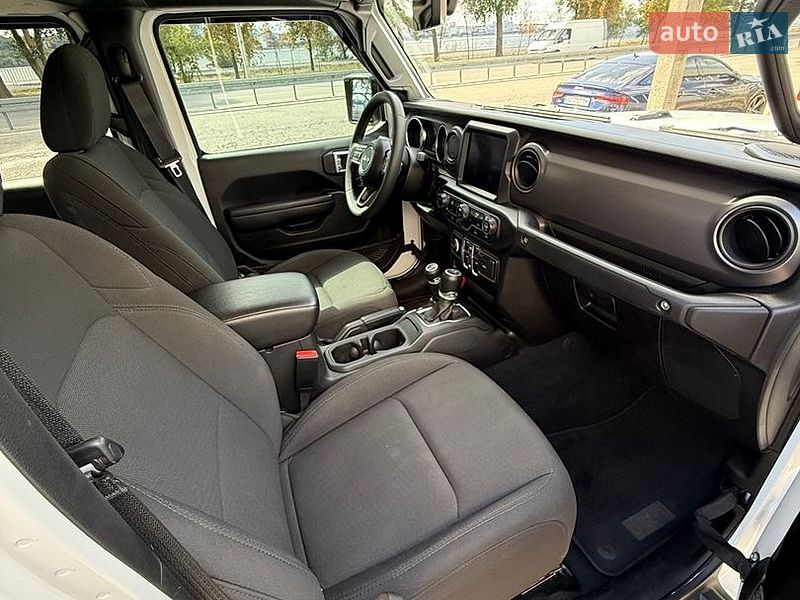 Пікап Jeep Gladiator 2023 в Дніпрі
