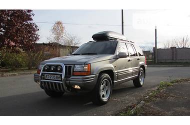 Позашляховик / Кросовер Jeep Grand Cherokee 1995 в Івано-Франківську