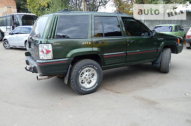 Позашляховик / Кросовер Jeep Grand Cherokee 1996 в Полтаві