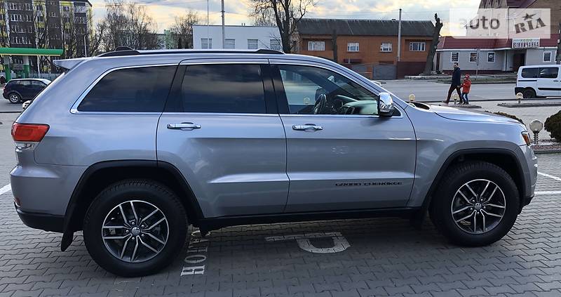 Позашляховик / Кросовер Jeep Grand Cherokee 2017 в Хмельницькому