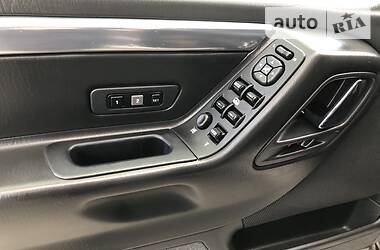 Внедорожник / Кроссовер Jeep Grand Cherokee 2004 в 