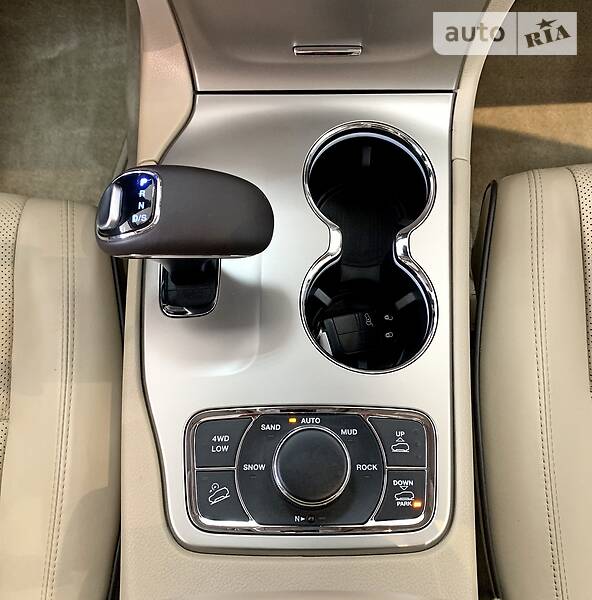 Позашляховик / Кросовер Jeep Grand Cherokee 2015 в Чернігові фото 23 Позашляховик / Кросовер Jeep Grand Cherokee 2015 в Чернігові