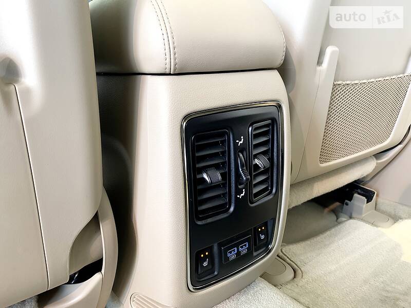 Позашляховик / Кросовер Jeep Grand Cherokee 2015 в Чернігові фото 42 Позашляховик / Кросовер Jeep Grand Cherokee 2015 в Чернігові