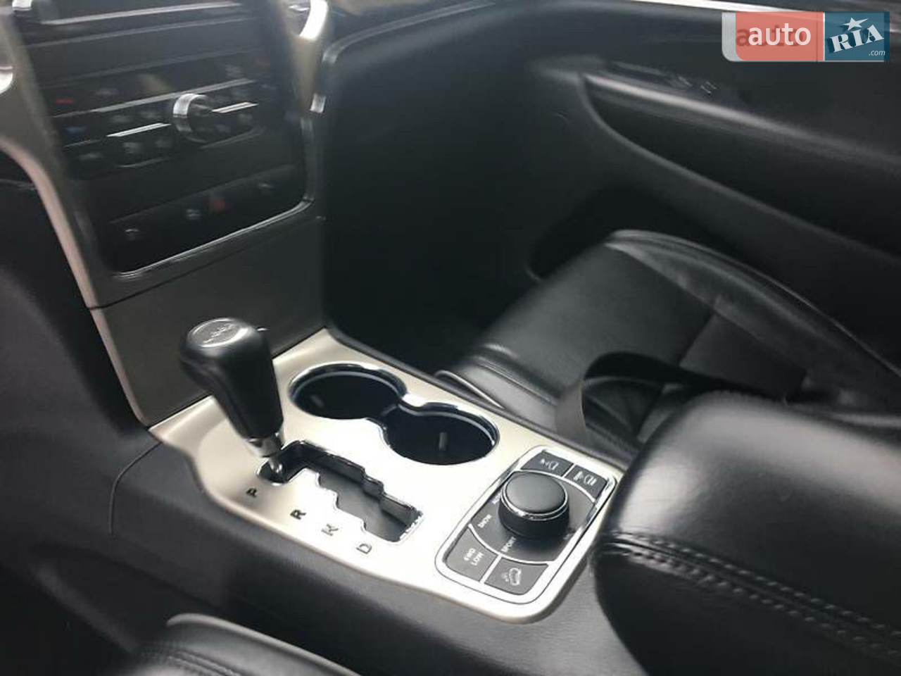 2011 Jeep Grand Cherokee - мініатюра 7