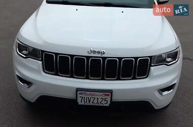 Внедорожник / Кроссовер Jeep Grand Cherokee 2016 в Сумах