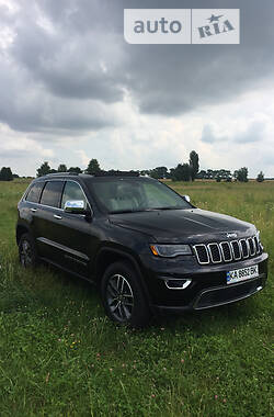 Внедорожник / Кроссовер Jeep Grand Cherokee 2017 в Киеве