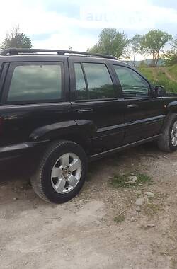 Внедорожник / Кроссовер Jeep Grand Cherokee 2002 в Тячеве