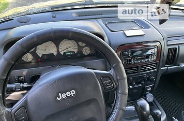 Внедорожник / Кроссовер Jeep Grand Cherokee 2002 в Мукачево