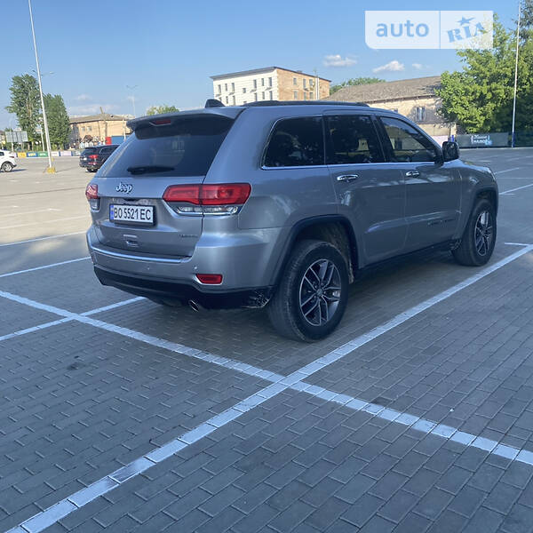 Внедорожник / Кроссовер Jeep Grand Cherokee 2018 в Ровно