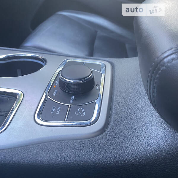 Внедорожник / Кроссовер Jeep Grand Cherokee 2018 в Ровно