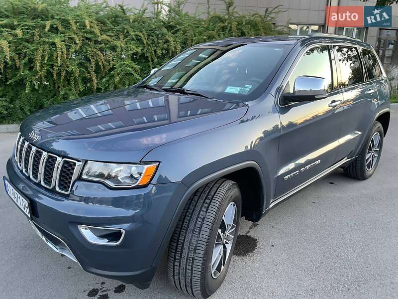 Внедорожник / Кроссовер Jeep Grand Cherokee 2019 в Киеве