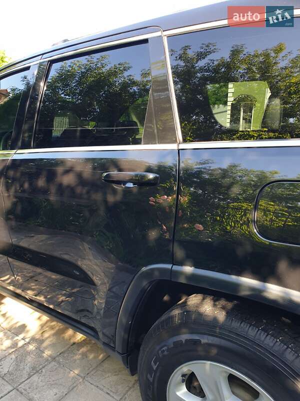 Позашляховик / Кросовер Jeep Grand Cherokee 2013 в Чернівцях