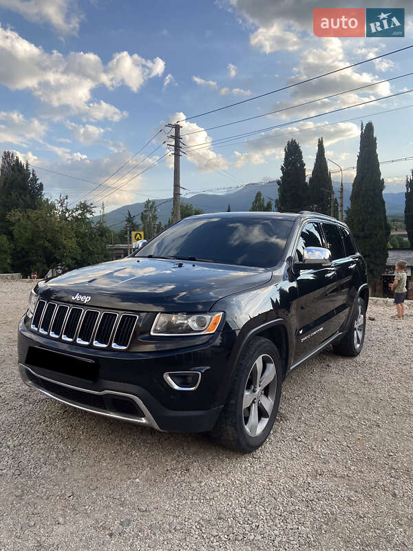 Внедорожник / Кроссовер Jeep Grand Cherokee 2015 в Славянске