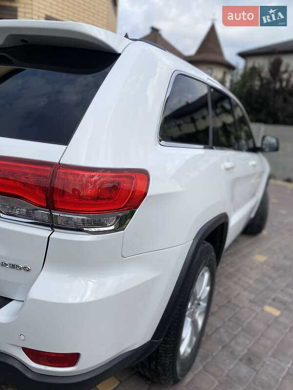 Внедорожник / Кроссовер Jeep Grand Cherokee 2016 в Виннице