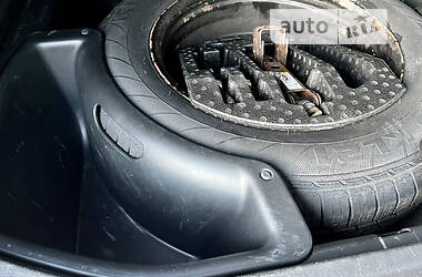 Внедорожник / Кроссовер Jeep Grand Cherokee 2012 в Киеве
